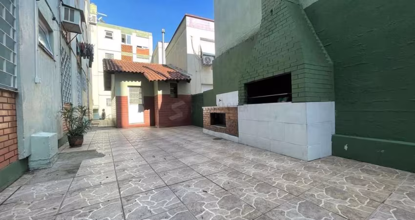 Amplo apartamento 3 dormitórios, bairro Petrópolis.