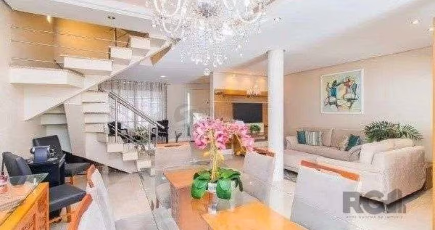 Casa impecável com 3 quartos (1 suíte) e 2 vagas cobertas,