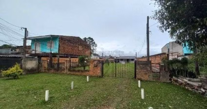 Terreno em Porto Alegre, no bairro Ponta Grossa, à venda.