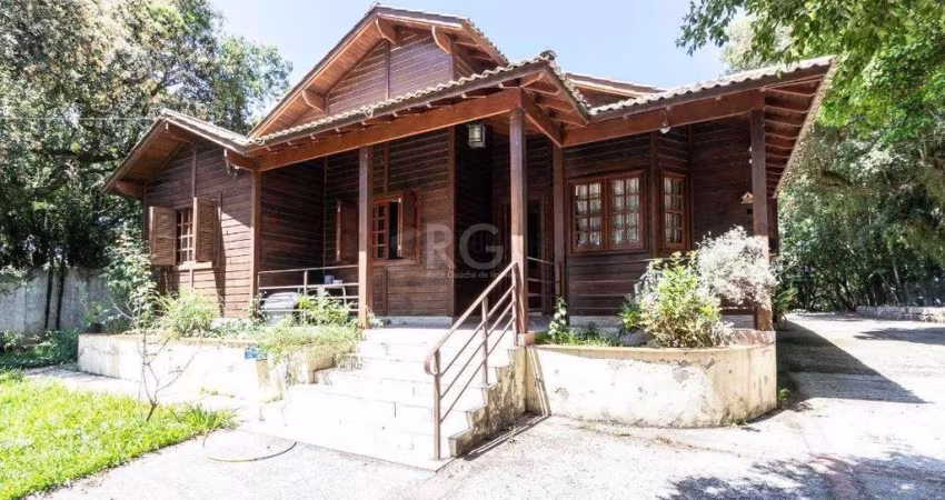 Casa comercial ou residencial, 04 dormitórios no bairro Belem Novo