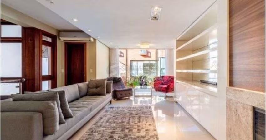 Casa em Condominio com 4 dormitório(s), 204 m² no bairro Tristeza em PORTO ALEGRE