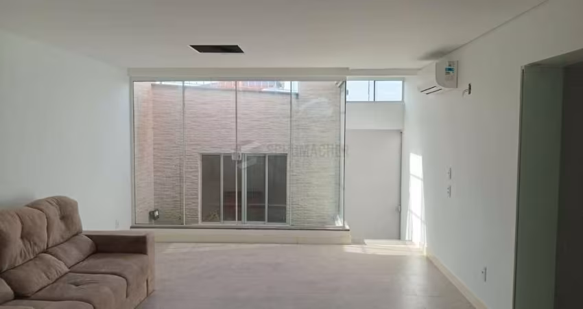 Apartamento de 3 quartos com vaga no bairro Teresópolis