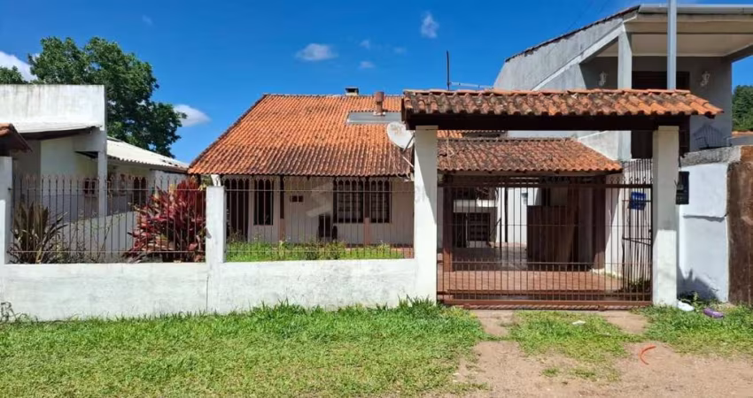 Casa com Excelente Localização - Próxima à Avenida Edgar Pires de Castro.