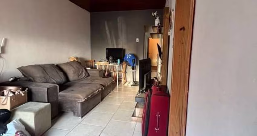 casa com 4 Dormitórios no Bairro Restinga