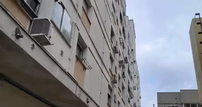 Ótimo apartamento,2 quartos, totalmente reformado, 2boxes escriturados