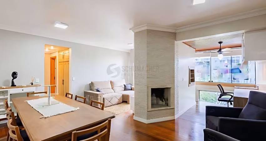 Vende-se apartamento com 2 quartos( 1 suíte), 96m², sacada e 2 vagas - Mont Serrat