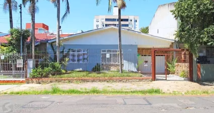 Casa com 4 quartos à venda na Rua Doutor Alberto Albertini, 333, São Sebastião, Porto Alegre