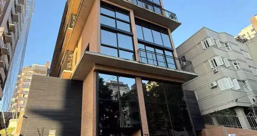 Apartamento novo, ótima localização no mont&amp;#39;serrat.