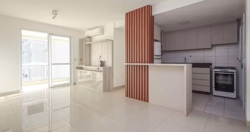 Apartamento com 3 quartos à venda na Avenida Grécia, 1077, Passo da Areia, Porto Alegre
