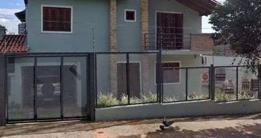 Casa em condomínio fechado com 3 quartos à venda na Rua São Sebastião do Cai, 188, Camaquã, Porto Alegre