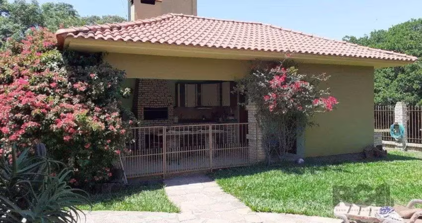 Sítio - 8 ha 2.980 m² de extensão - 5 dormitórios - 2 vagas - triunfo-rs
