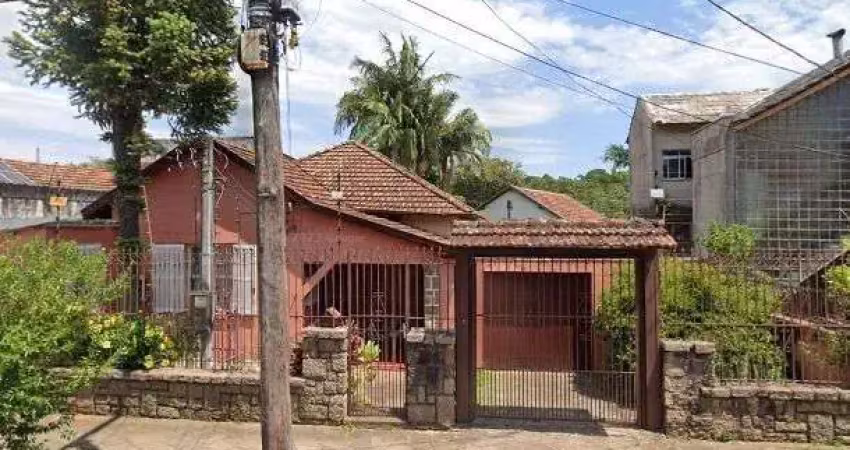Casa de 03 dormitórios com suite à venda no bairro medianeira, porto alegre