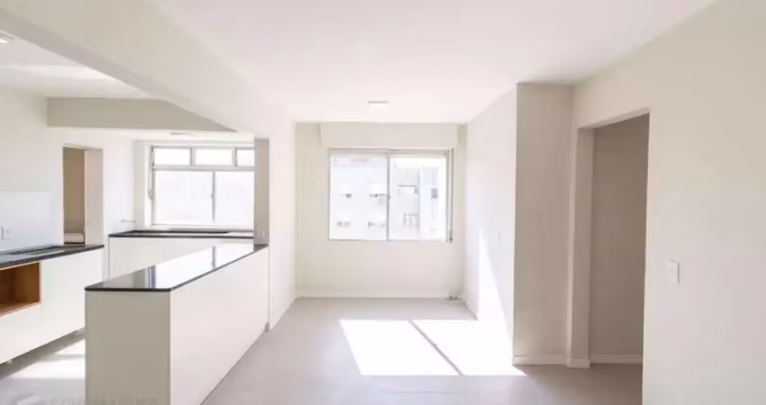 Apartamento reformado no bairro tristeza com infraestrutura completa.