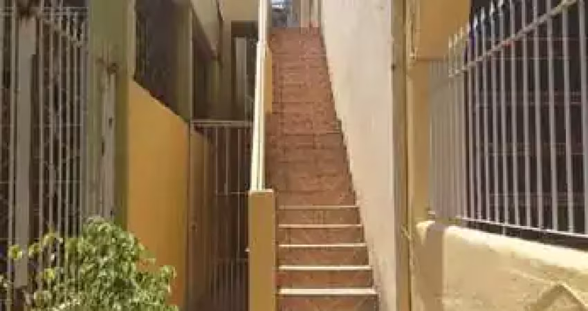 Apartamento com 2 quartos para alugar na Rua Moura Azevedo, 243, São Geraldo, Porto Alegre