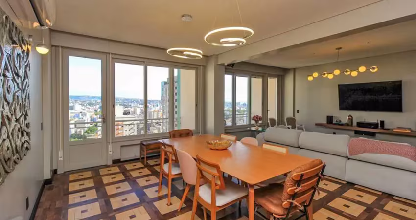 Apartamento com 4 quartos à venda na Avenida Independência, 1275, Independência, Porto Alegre