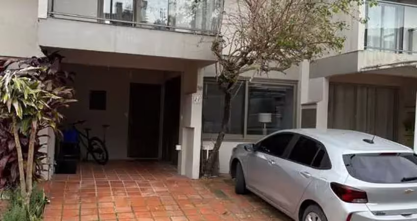 Casa em condomínio fechado com 3 quartos à venda na Rua Doutor Barcelos, 811, Tristeza, Porto Alegre