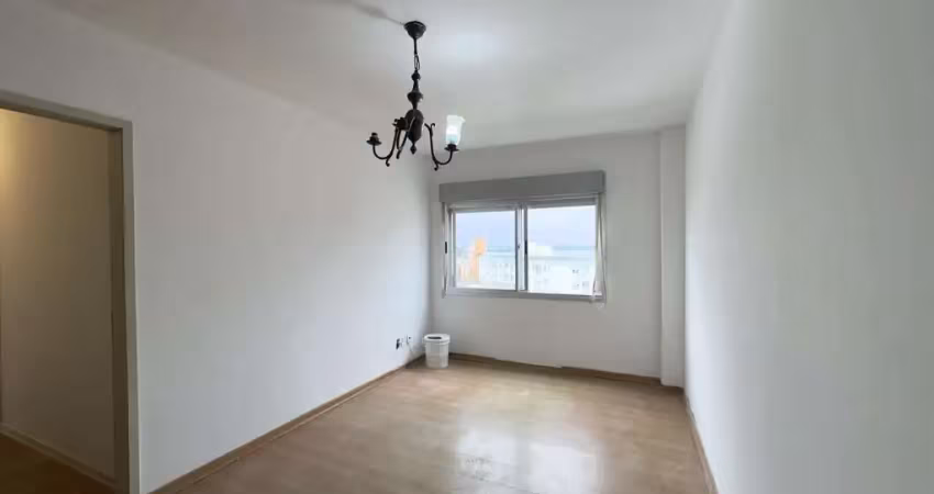 Apartamento 2 dormitório com dependência e vaga de garagem no centro histórico