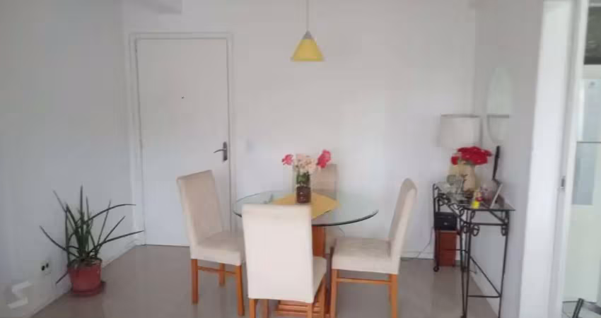 Apartamento diferenciado, dois dormitórios - estacionamento