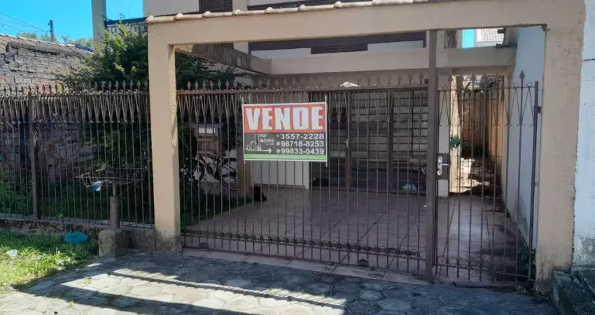 Sobrado á venda em Curitiba    (Cajuru )