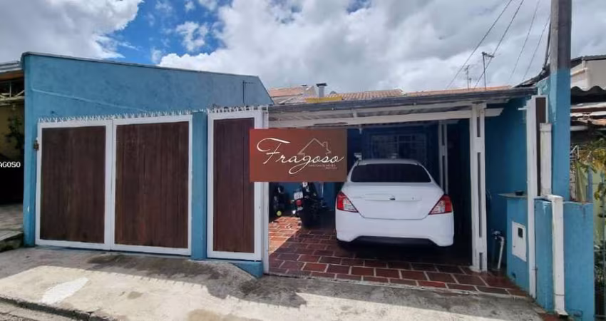 Casa para Venda em Curitiba, Boqueirão, 3 dormitórios, 1 banheiro, 4 vagas