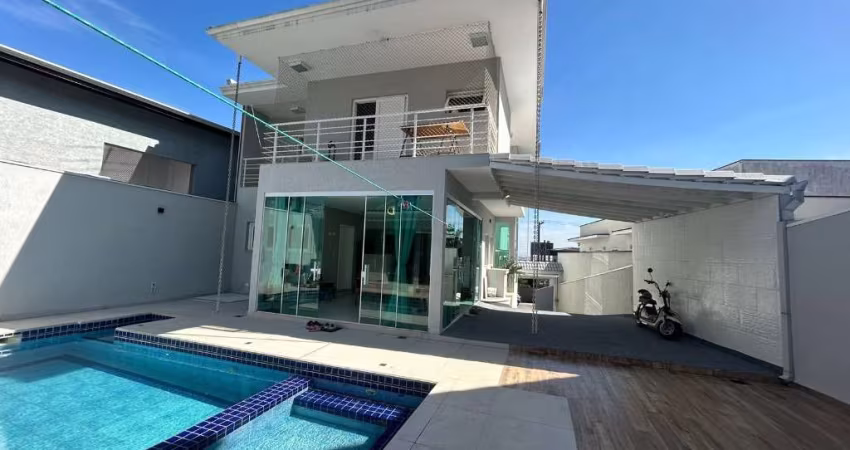 Casa com 4 quartos à venda no Aruã, Mogi das Cruzes 