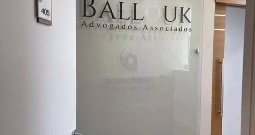 Sala comercial à venda na Vila Mogilar, Mogi das Cruzes 