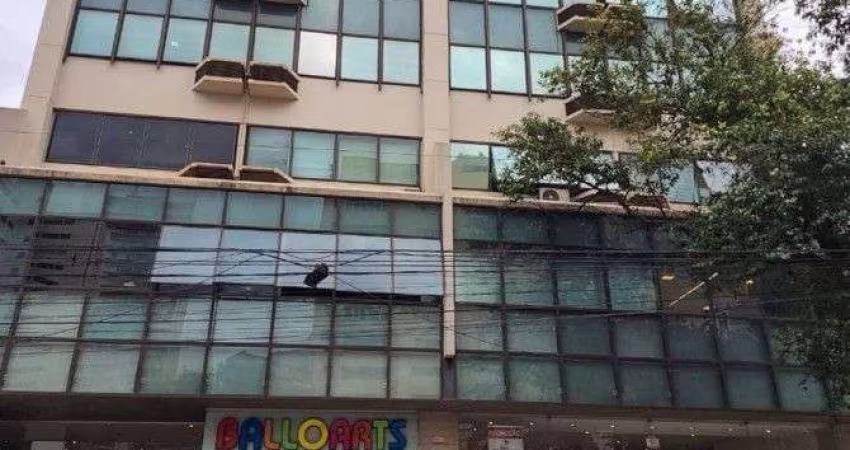 Sala à venda, 61.69 m2 por R$270000.00  - Centro - Londrina/PR