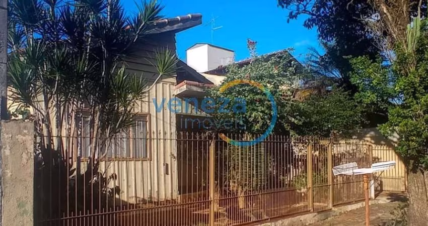 Casa Residencial com 5 quartos  à venda, 140.00 m2 por R$630000.00  - Petropolis - Londrina/PR