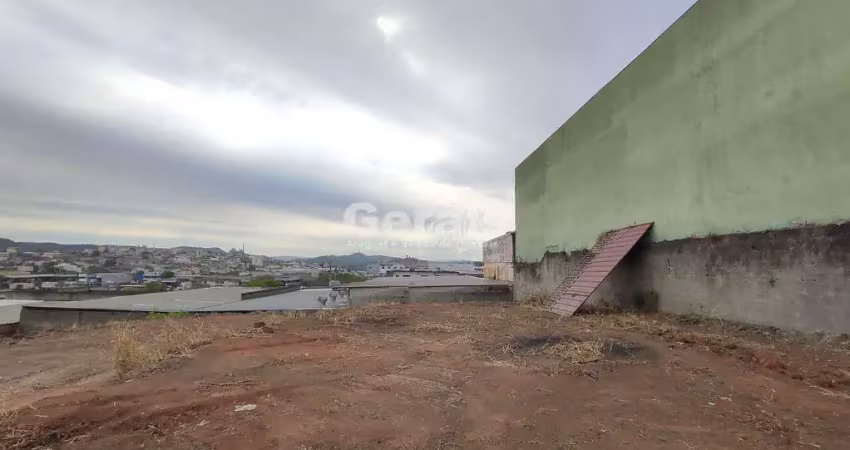 Terreno comercial para alugar no Levindo Paula Pereira, Divinópolis 