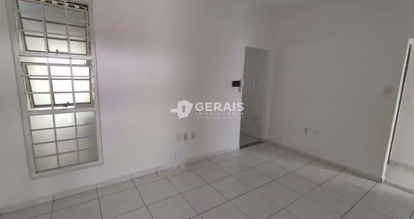Casa para aluguel, 3 quartos, 1 suíte, 2 vagas, nações - divinópolis/mg