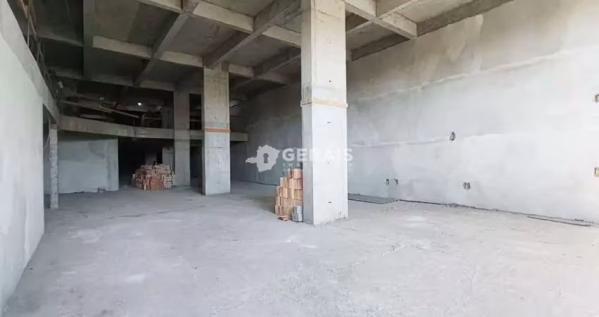 Loja para aluguel, 34 vagas, centro - divinópolis/mg