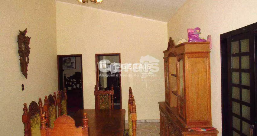 Sítio para aluguel, 6 quartos, 3 suítes, 2 vagas, candelaria - divinópolis/mg