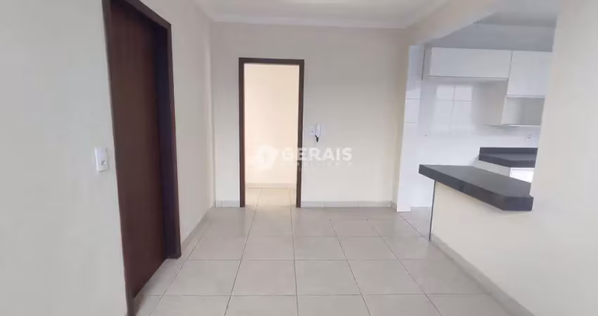 Apartamento para aluguel, 3 quartos, 1 suíte, 1 vaga, ipiranga - divinópolis/mg