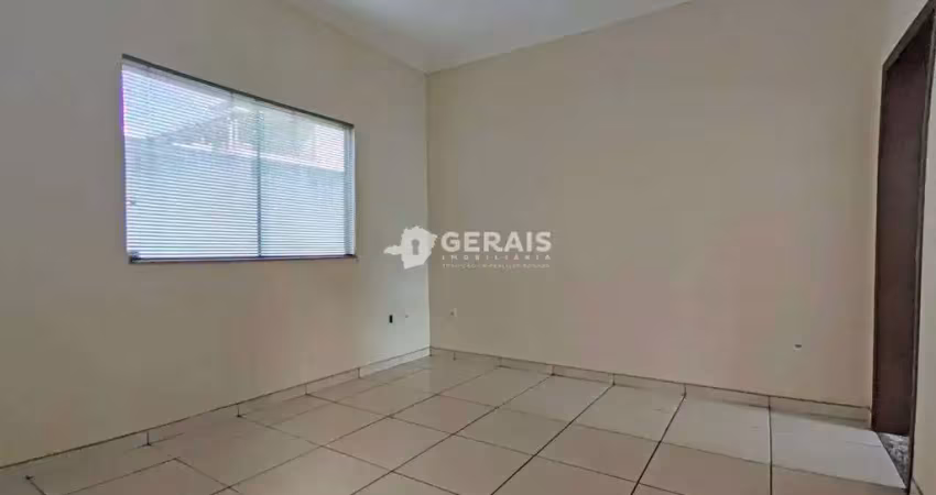 Casa para aluguel, 3 quartos, 1 suíte, 2 vagas, são luís - divinópolis/mg