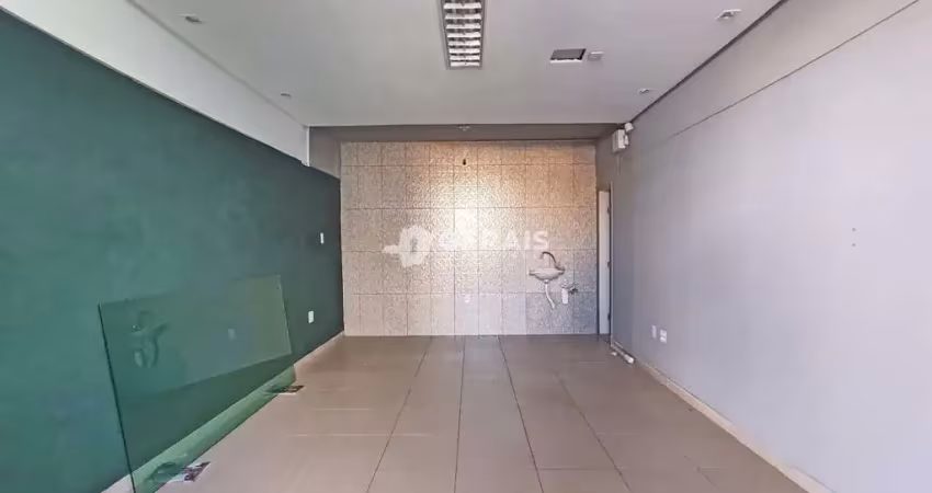 Ponto comercial para alugar no Santa Clara, Divinópolis 