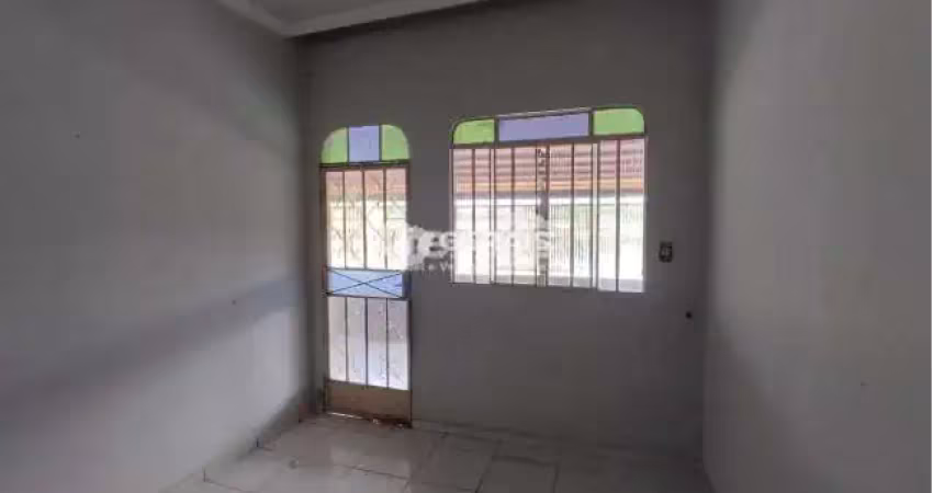 Casa à venda, 3 quartos, 1 suíte, 3 vagas, jardim candelária - divinópolis/mg