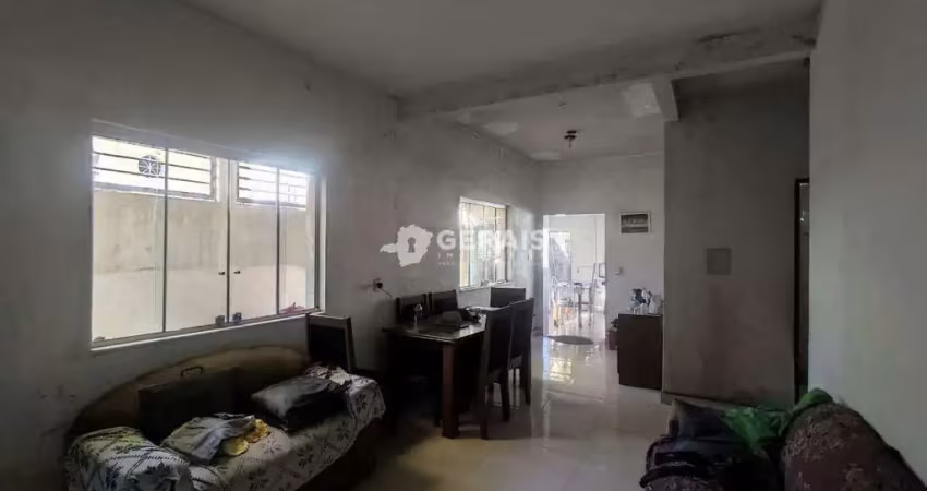 Casa à venda, 3 quartos, 1 suíte, 2 vagas, sidil - divinópolis/mg