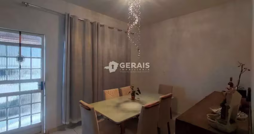 Casa à venda, 3 quartos, 1 suíte, 2 vagas, belvedere - divinópolis/mg