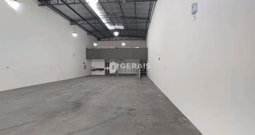 Barracão / Galpão / Depósito para alugar no São José, Divinópolis 