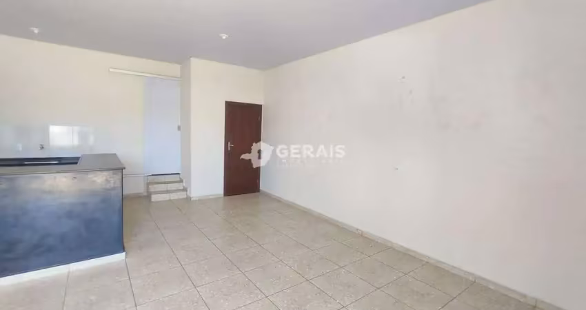 Ponto comercial para alugar no Dulphe Pinto de Aguiar, Divinópolis 