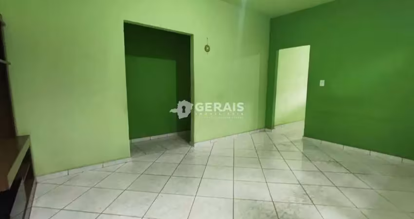 Casa para aluguel, 3 quartos, 1 suíte, 1 vaga, santo antônio dos campos (ermida) - divinópolis/mg