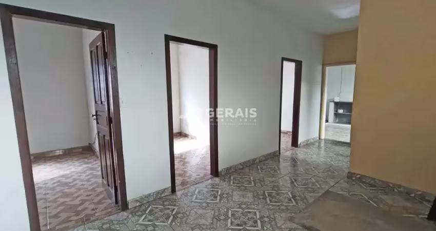 Casa para aluguel, 3 quartos, 2 vagas, centro - divinópolis/mg