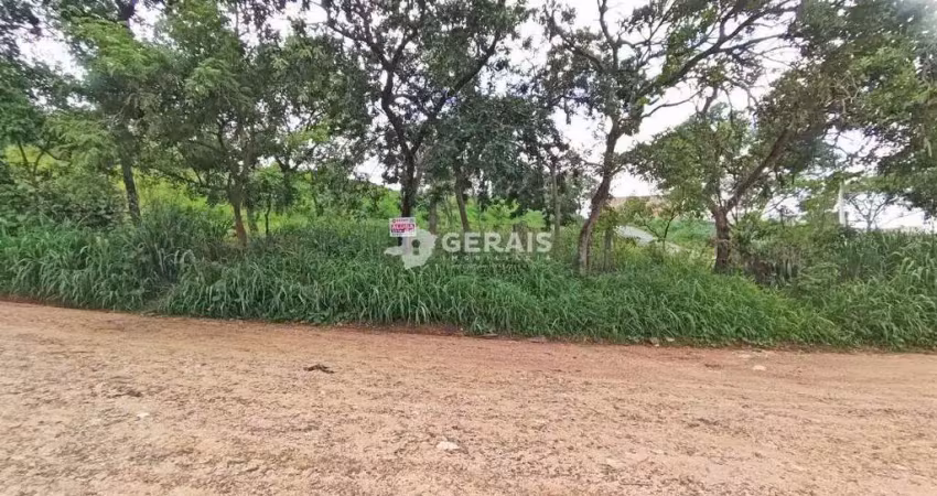 Terreno comercial para alugar no Rancho Alegre, Divinópolis 