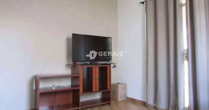 Casa à venda, 3 quartos, 5 vagas, são luís - divinópolis/mg