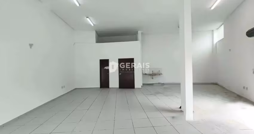 Ponto comercial para alugar no Santa Clara, Divinópolis 