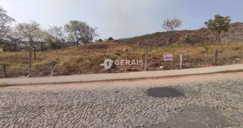 Terreno comercial para alugar no Rancho Alegre, Divinópolis 