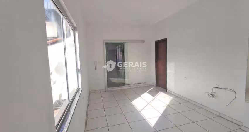 Sobrado à venda, 2 quartos, 1 vaga, halin souki - divinópolis/mg