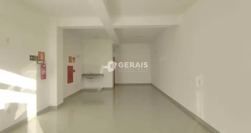 Ponto comercial para alugar no Liberdade, Divinópolis 