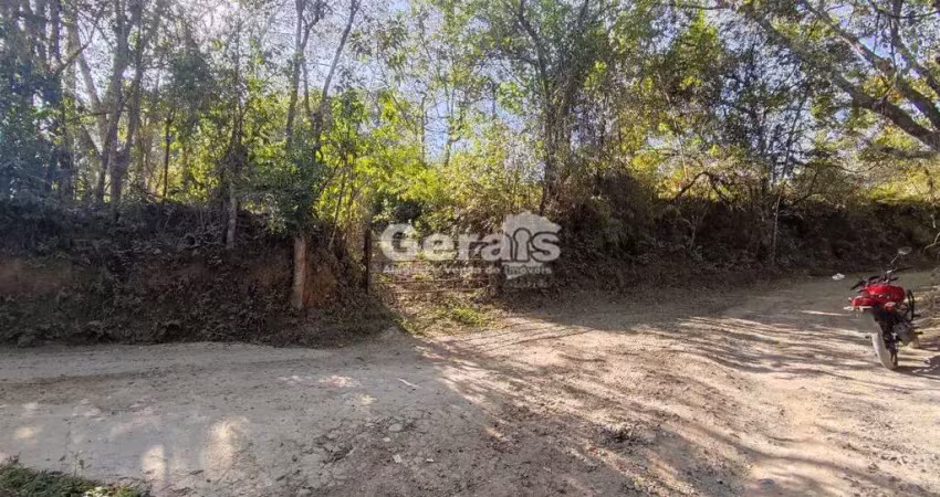 Terreno à venda no Ferrador, Divinópolis 