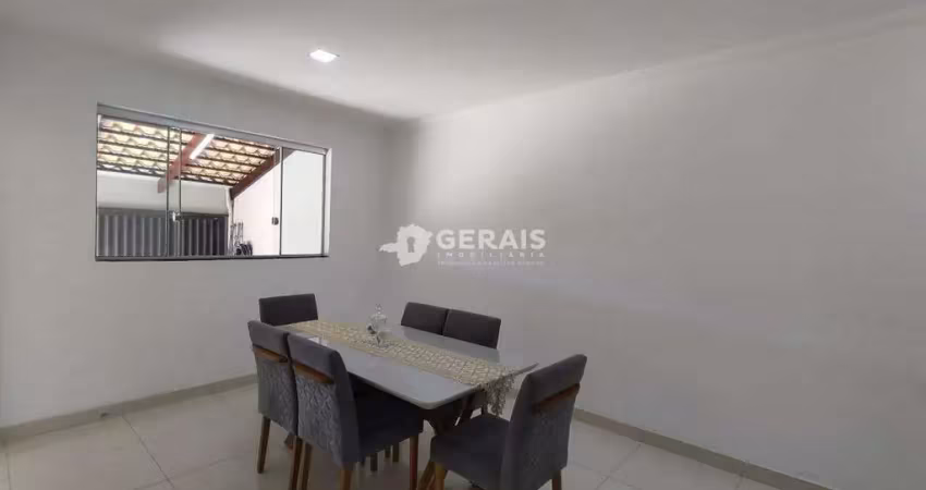 Casa à venda, 3 quartos, 1 suíte, 2 vagas, santa rosa - divinópolis/mg